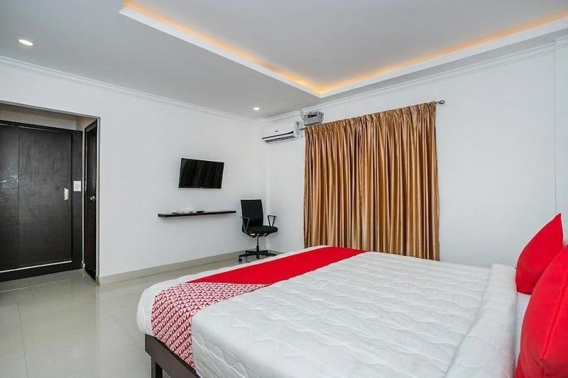 Square Inn Devanahalli Luaran gambar